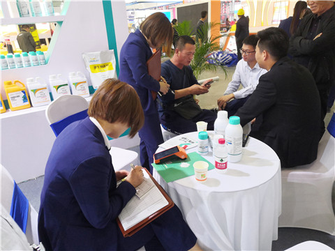 水溶肥，葉面肥